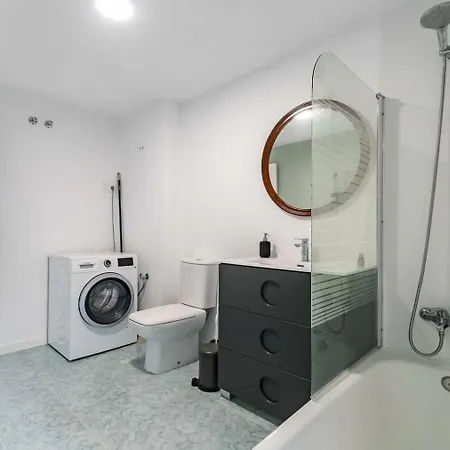 Spacious 3-bedroom - Casa Annelise 丰希罗拉